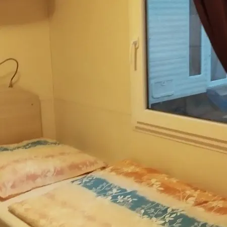 Mipro Mobilhome 6 Holiday home Lido di Spina